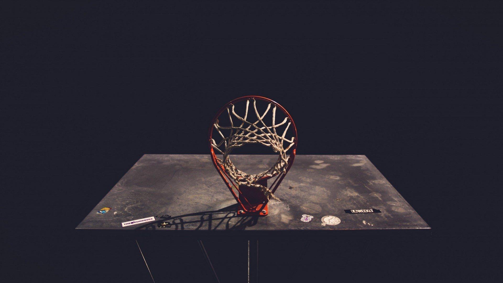 英雄联盟S14全球总决赛震撼开战！LPL劲旅剑指三连冠，Faker率T1再冲巅峰